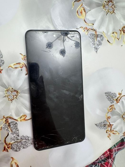 Продам Телефон VIVO Y36