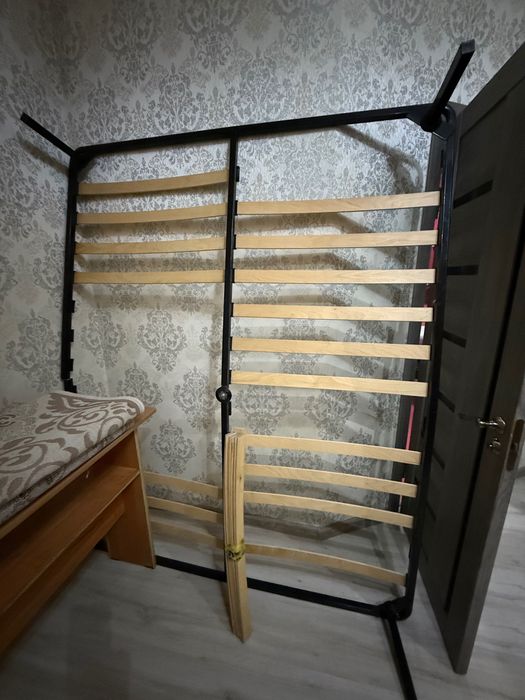 Каркас кровати металлический