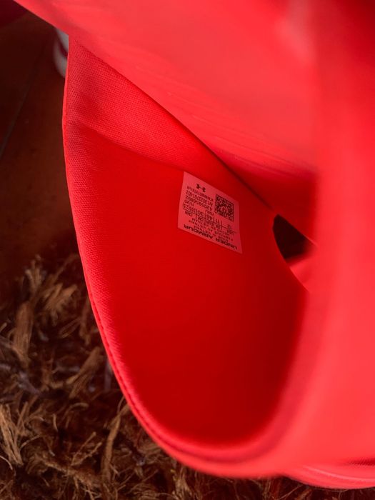 Under Armour чехли