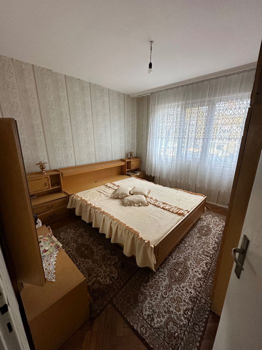 Продава се Тристаен апартамент в Стара Загора, Център - 95 кв.м за 906 €/кв.м - Снимка #7