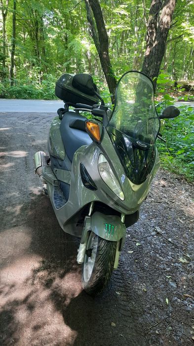 Scuter 250 .Malaguti Majestic răcire pe apa.