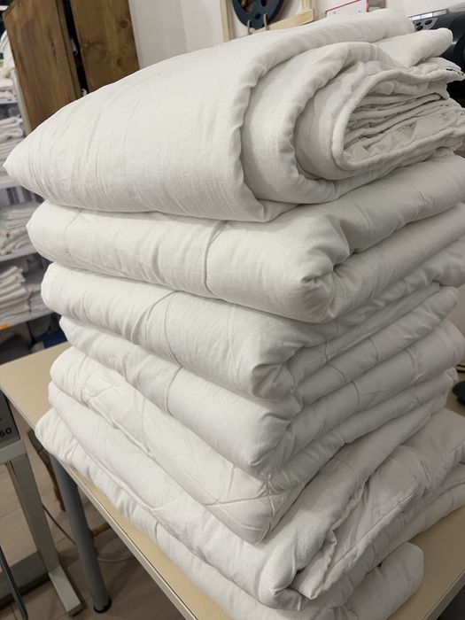 Олекотени завивки 150/200-12лв и одеала 20лв чаршафи-5лв