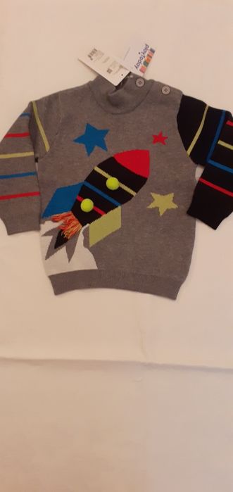 Теплый свитер  для малышей