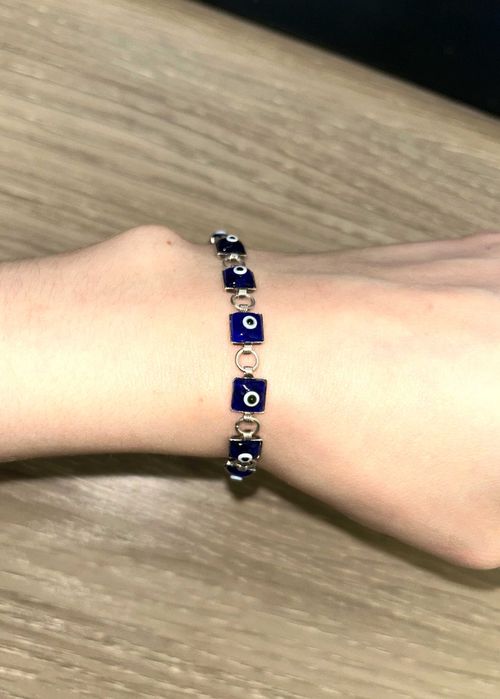 Серебряный браслет от сглаза