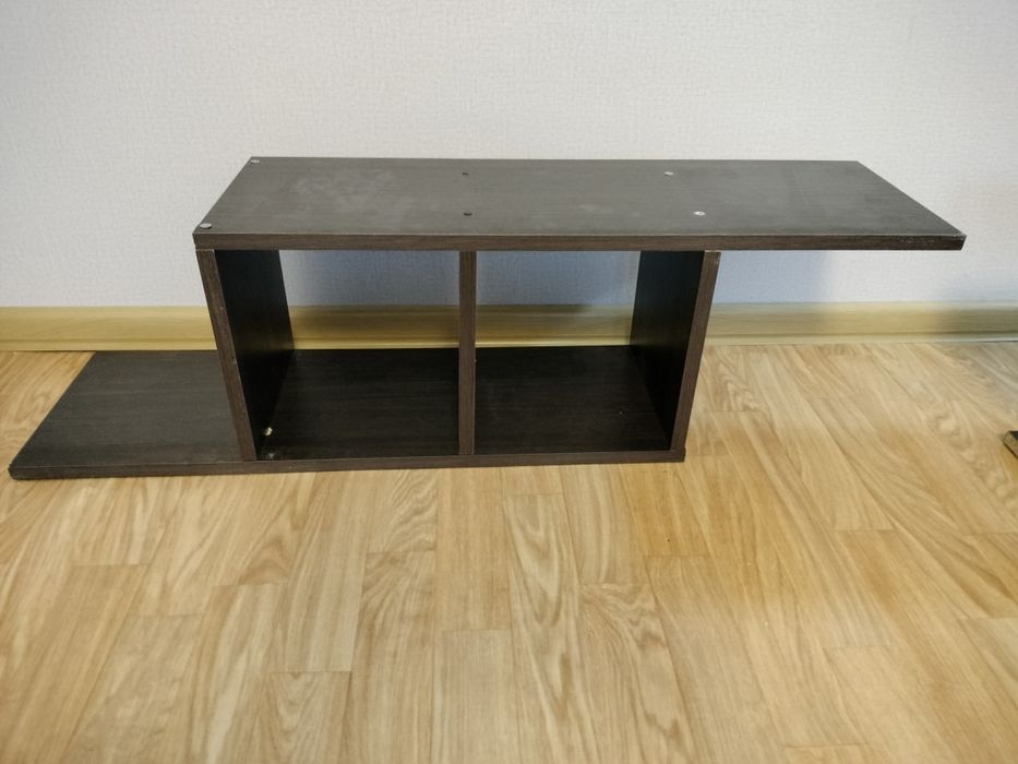 Продам полку для книжек