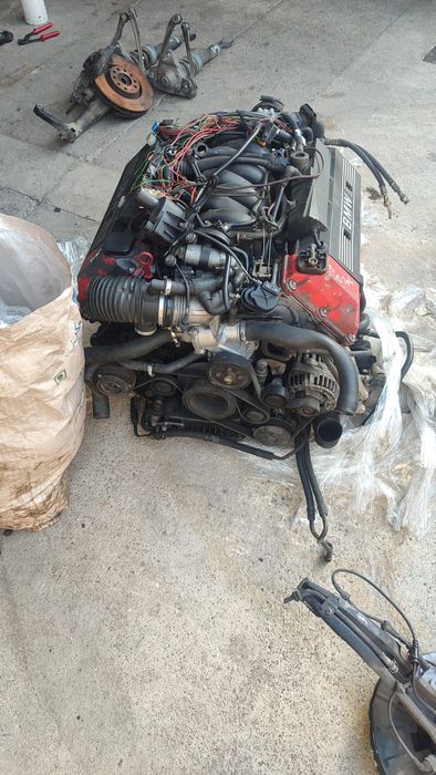 Двигатель БМВ м62 без вануса