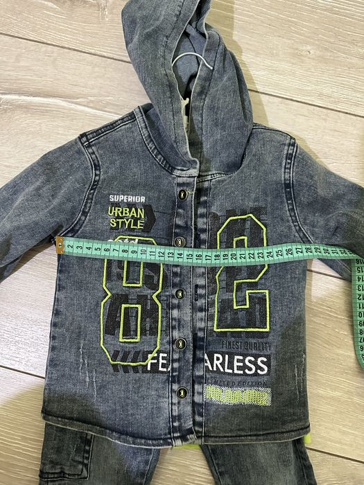 Нов Детски комплект дънково яке, дънки и блуза