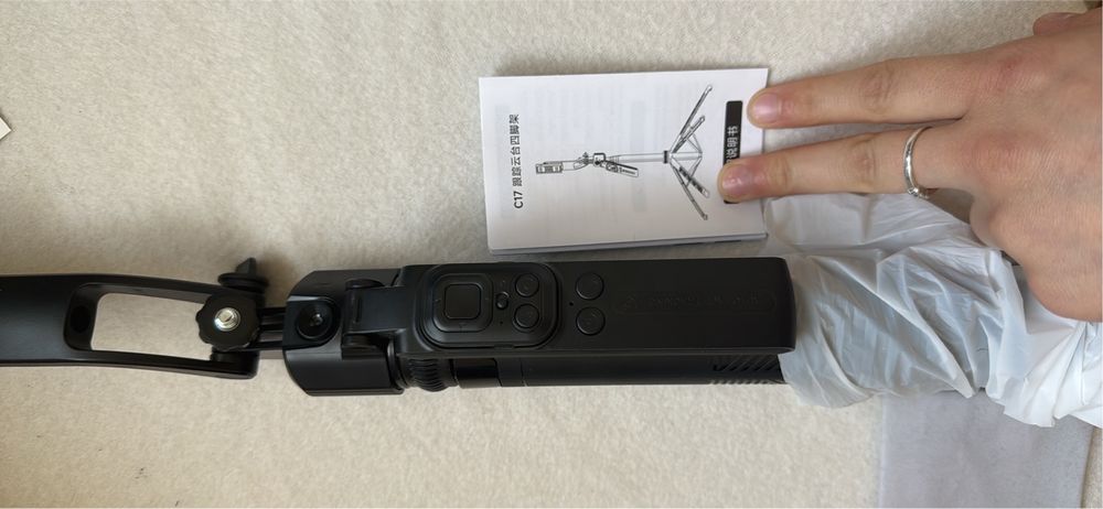 Смарт селфи стик + трипод с AI проследяване