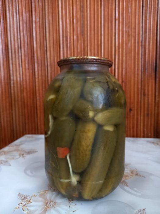 Домашнее Соленье, Огурцы и помидоры соленые