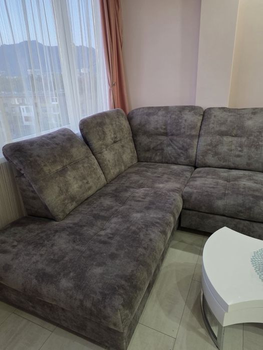 !Продавам! Почти нов диван