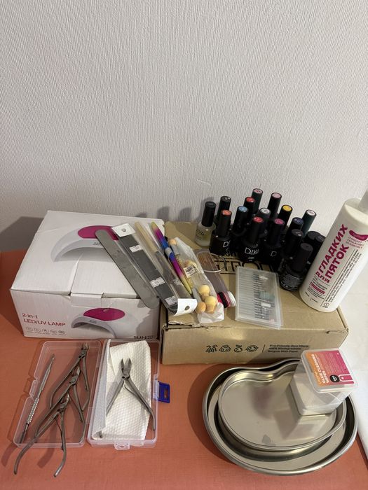 Продаю набор для маникюра