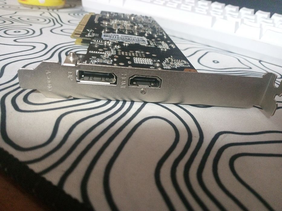 Видео карта GTX 1050 TI Продам