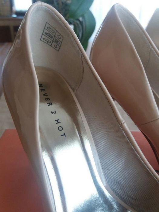 Pantofi dama model lacuit