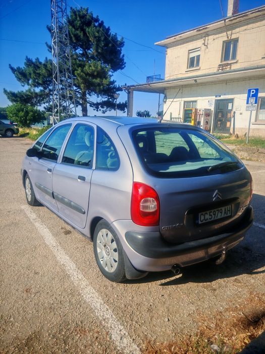 Продавам Ситроен Ксара