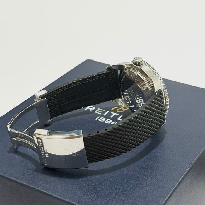 Breitling Superocean Heritage II 46 B20