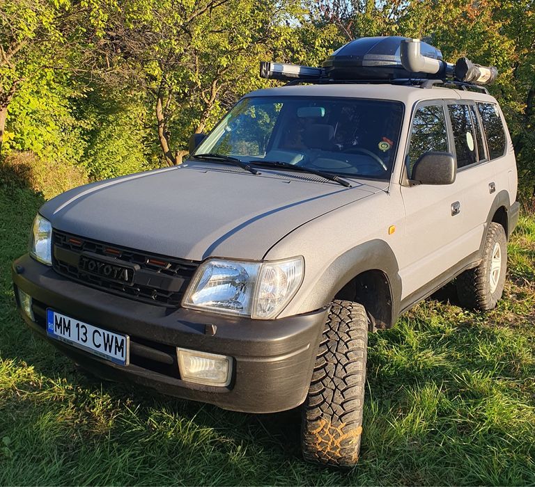 Toyota Land Cruiser J90 Overlanding