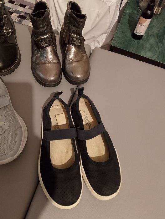 Продаю обудь на девочку по 1000тг