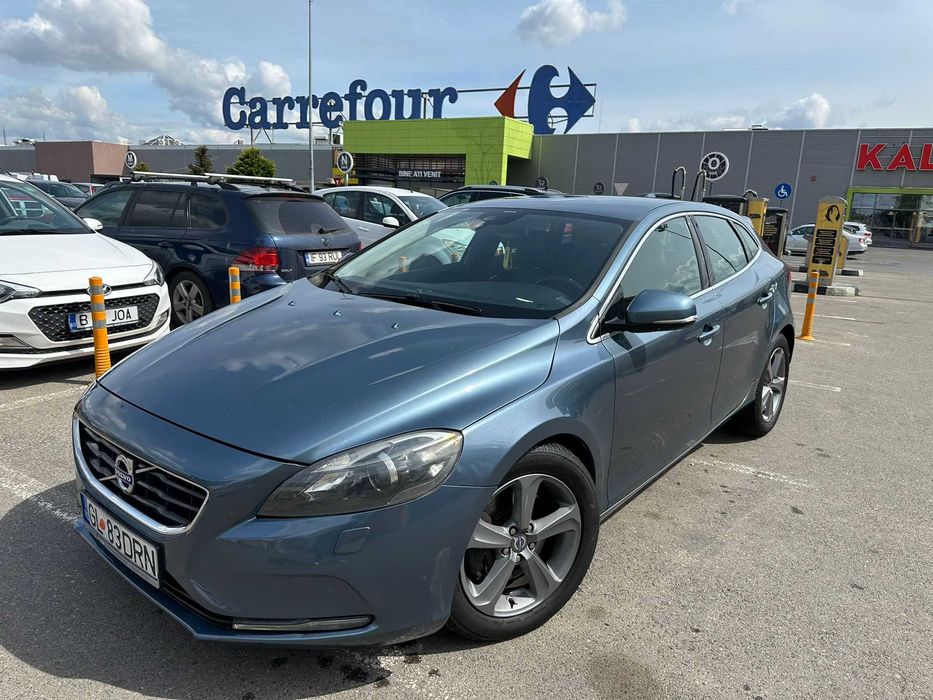 Volvo V40 D3 150cp