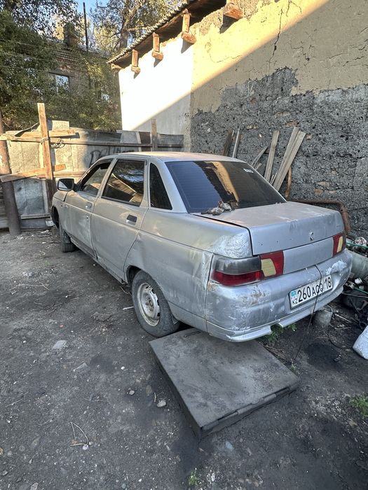 Продам ваз 2110 БЕЗ двигателя и коробки