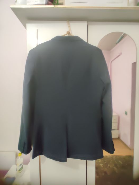 Темно синий костюм 46 размера