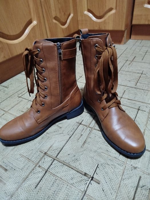 Продам Полусапожки новые