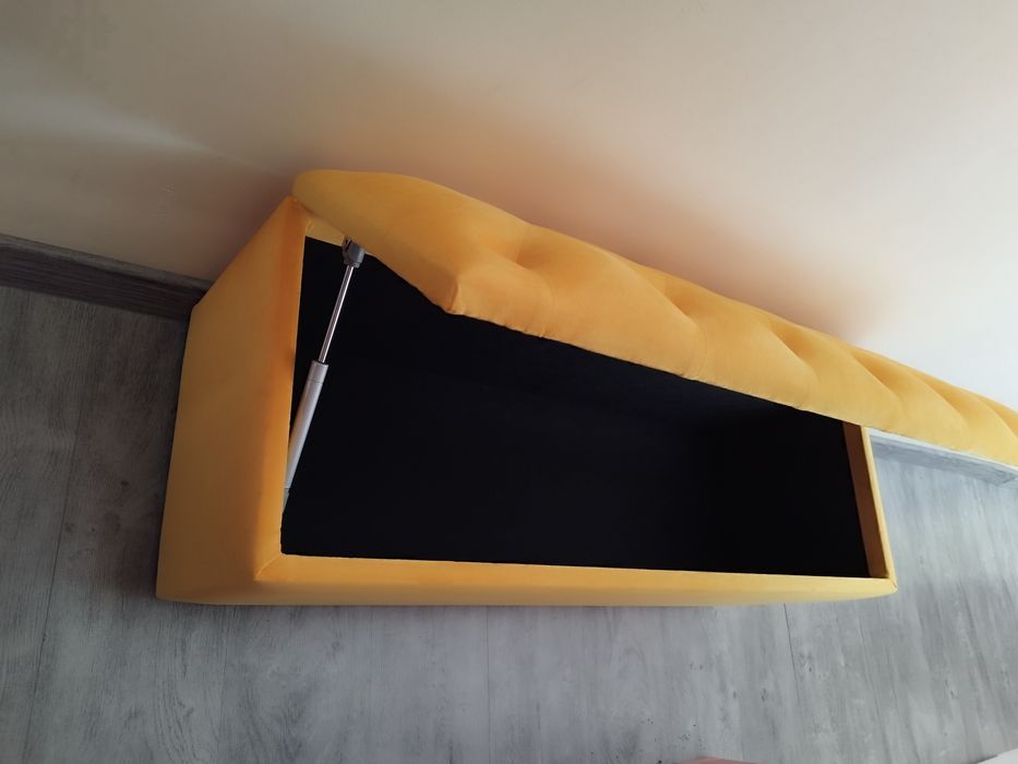 Bancheta,băncuță catifea cu spatiu pentru depozitare culoare galben