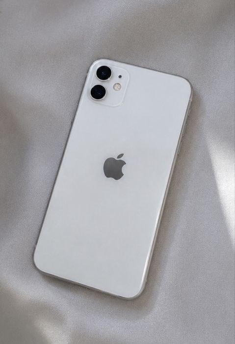 IPhone 11 64гб идеальный