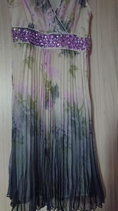 Официални къси рокли