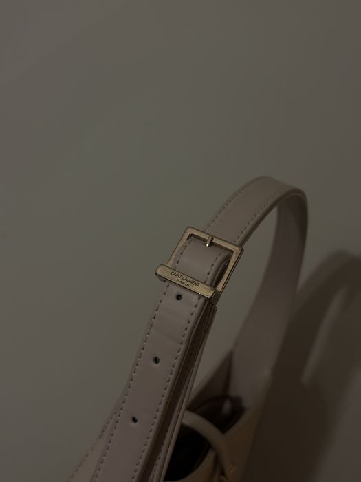 Чанта YSL бежова