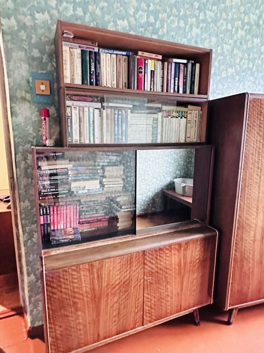 Советская мебель из дерева