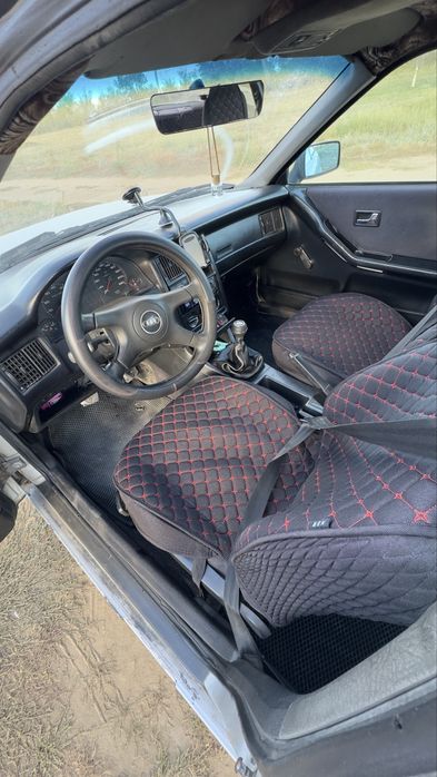 Продам машину Ауди 80 б4