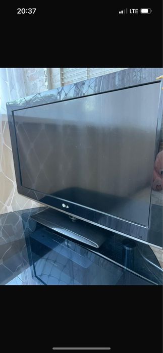 Телевизор диагональ 81.Срочно!