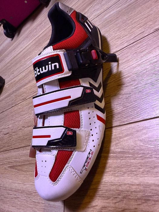 Обувки за велосипед BTwin Road Shoes 9