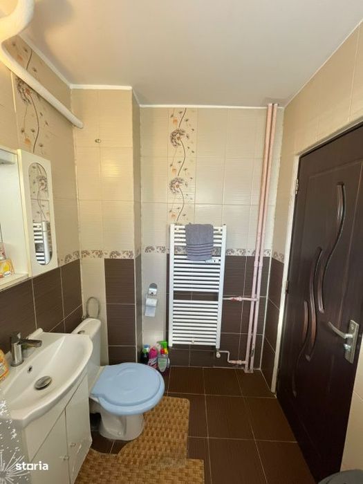Apartament spatios 2 camere, zona Valea Rosie - aproape de Piata