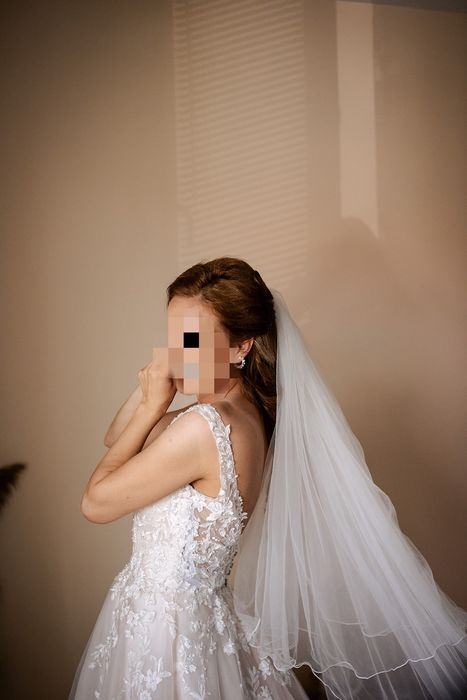 Сватбена рокля DEMETRIOS