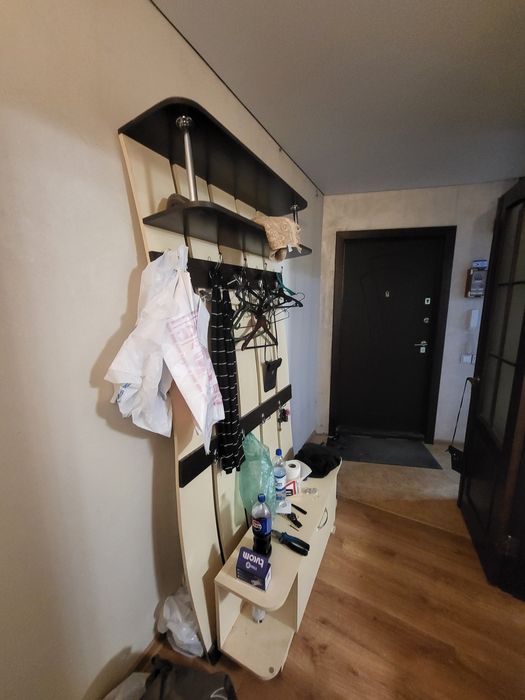 шкаф в прихожую б/у