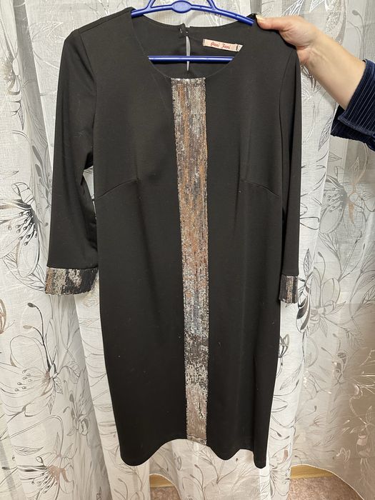 Продам  платье 4500тг