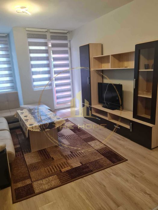 Дава се под наем Двустаен апартамент в Варна, Колхозен пазар - 60 кв.м за 350 € - Снимка #1