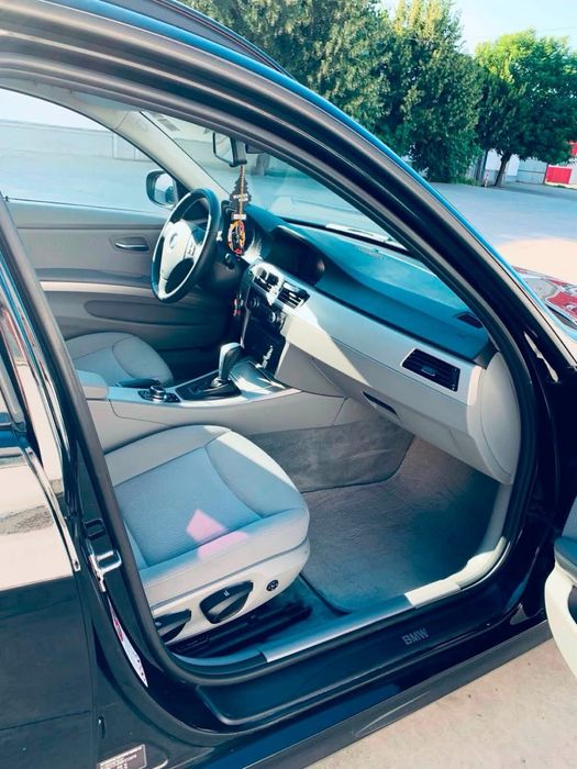 BMW 3 Series 2012 — imagine 16