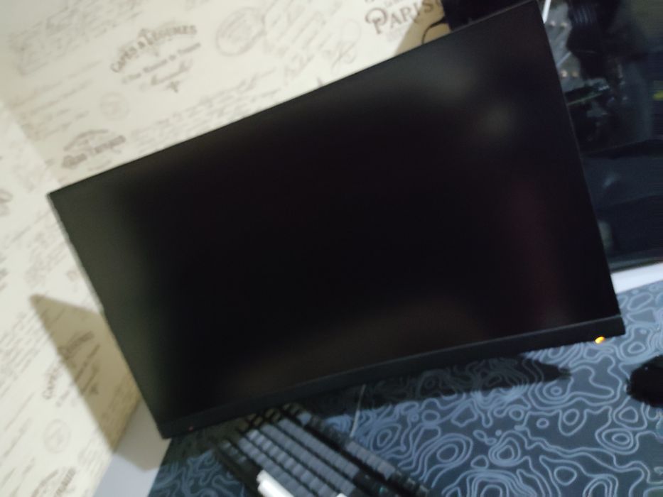 Монитор в идеальном состоянии