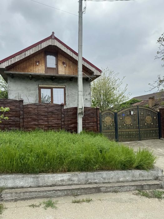 Casa de vanzare