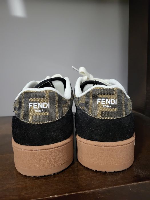 Adidasi Fendi 42