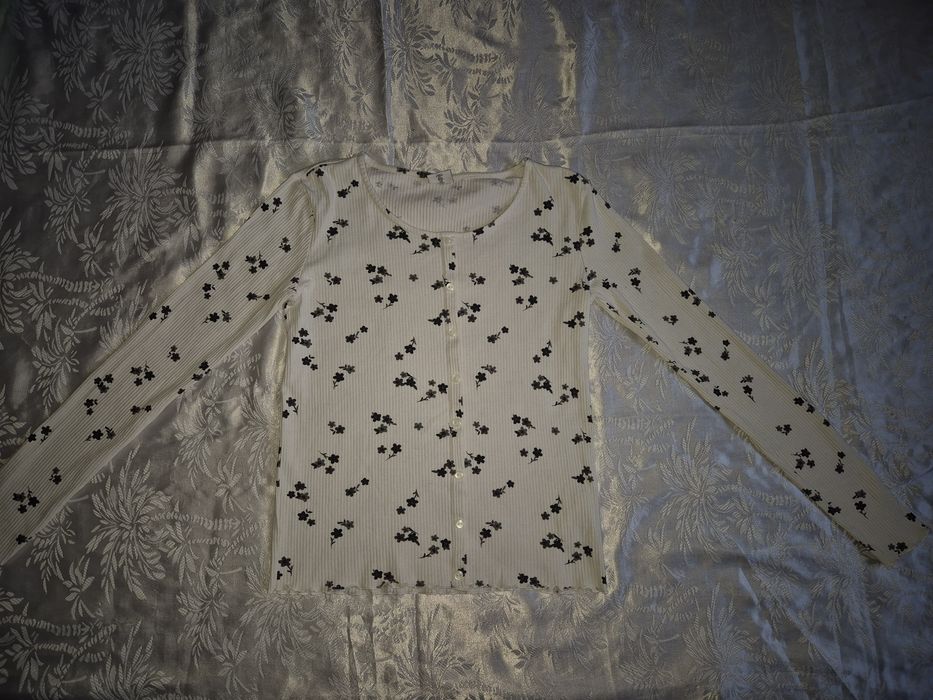 Ocazie Lot Bluze / plovarase 10-11 ani de firma C&A Lc waikiki Takko