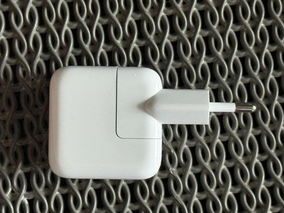 Оригинальный блок питания Apple iPad 10W — A1357