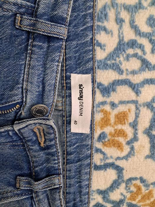 Продам джинсы женские