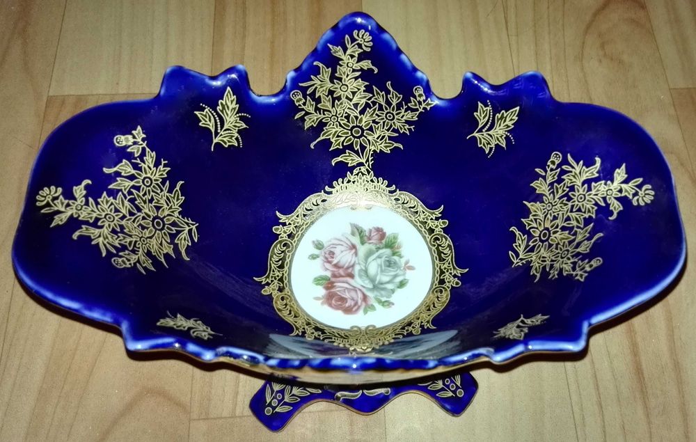 Ваза конфетница .