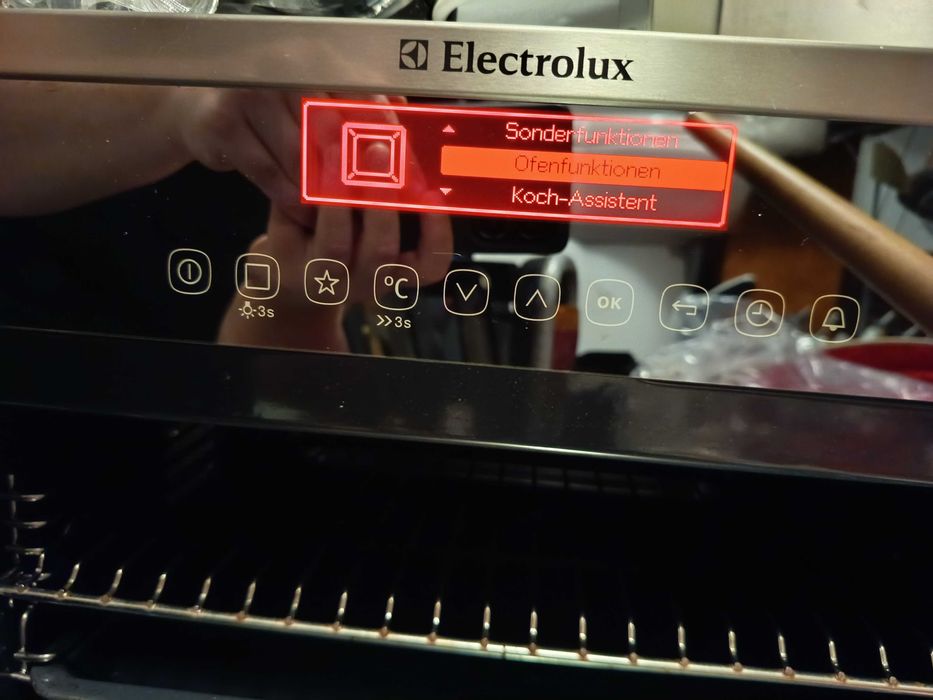Cuptor Electrolux