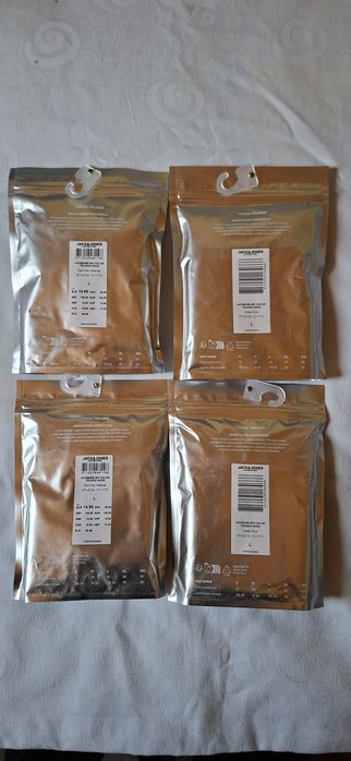 Boxeri Jack&Jones (pret magazin 15euro)