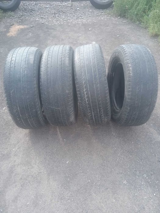 Bridgestone 265/65/R17