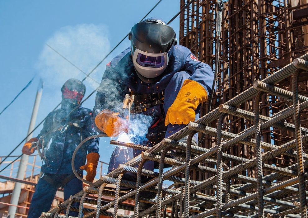 Сварщик по вызову. Сваршик. Сбаршик